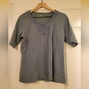 EUC stunning Dusty Blue t shirt, 100% Cotton, The Territory Ahead, L